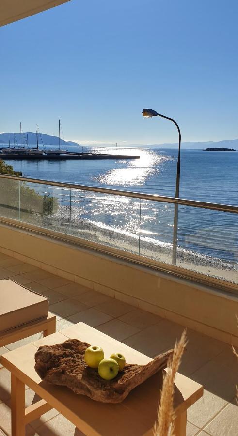 Boho Beach House In Itea-Delphi Esterno foto